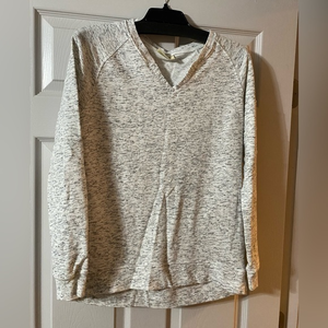Bobbie Brooks thin sweatshirt women’s Medium